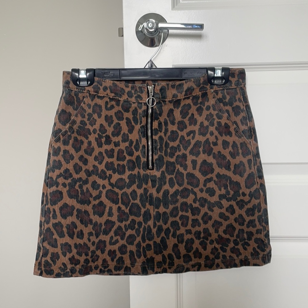 NWT Cheetah Denim Skirt Size M